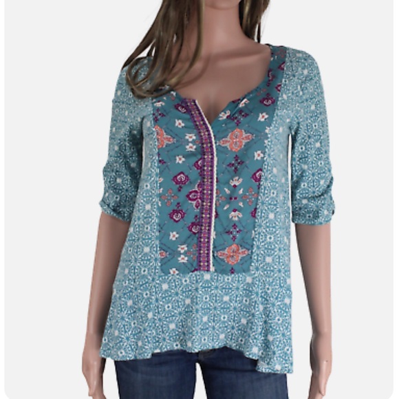 Anthropologie Tops - Anthropologie Akemi + Kin Floral Halifax Sleeve High Low Blouse